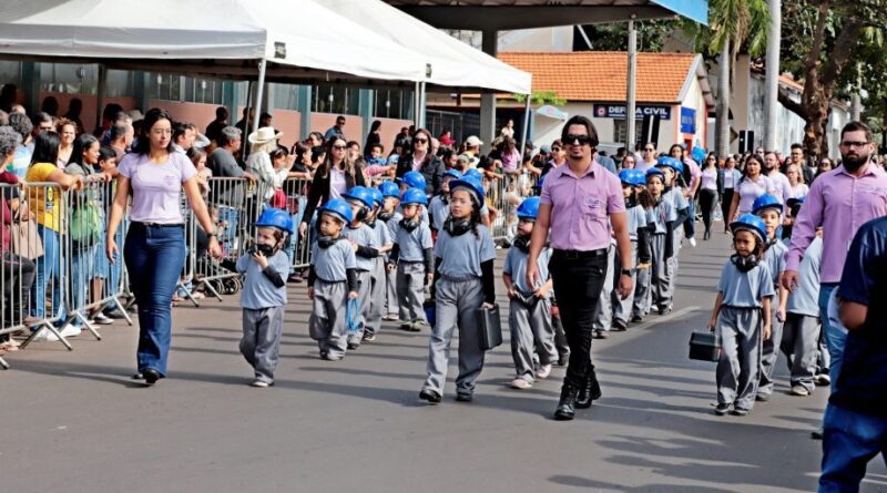 SEMED divulga ordem do desfile cívico e orientações aos participantes do aniversário de 111 anos de Três Lagoas