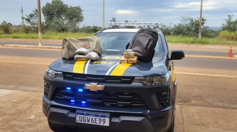 PRF apreende mais de 4 kg de drogas em veículo de aplicativo na BR-262, em MS