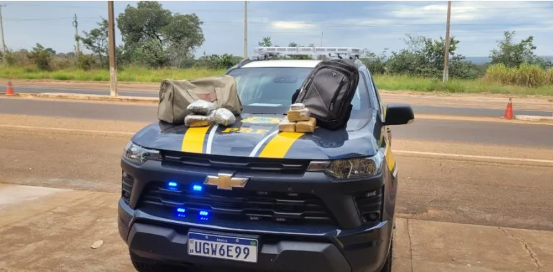 PRF prende duas mulheres com drogas em carro de aplicativo na BR-262