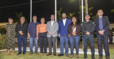 VEREADORES PRESTIGIAM DESFILE DOS 111 ANOS DE TRÊS LAGOAS