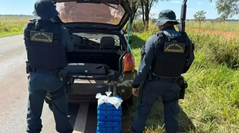 PMR apreende 35 quilos de drogas em Brasilândia e prende jovem de 18 anos